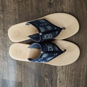 UGG sandal